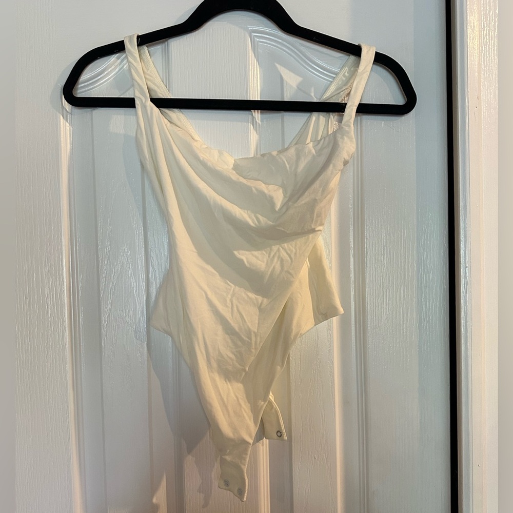 Skims bodysuit - Picture 4 of 4